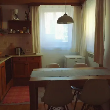 Kenda Apartmán *